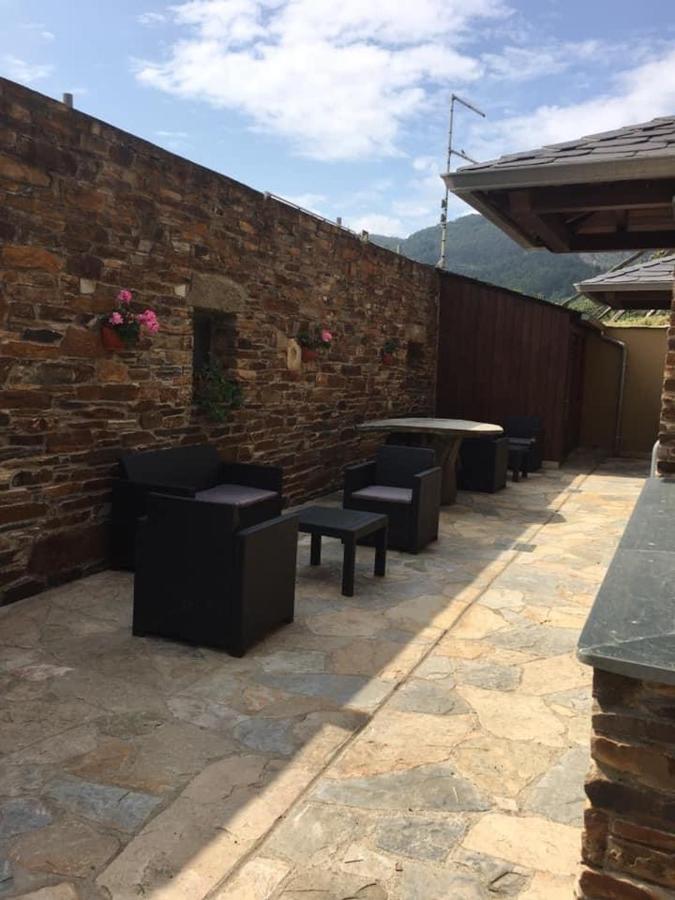 Apartamentos Carola San Tirso de Abres Bagian luar foto