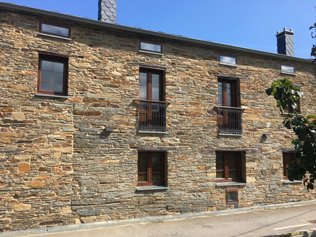 Apartamentos Carola San Tirso de Abres Bagian luar foto
